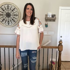 Meet your Posher, Alicia